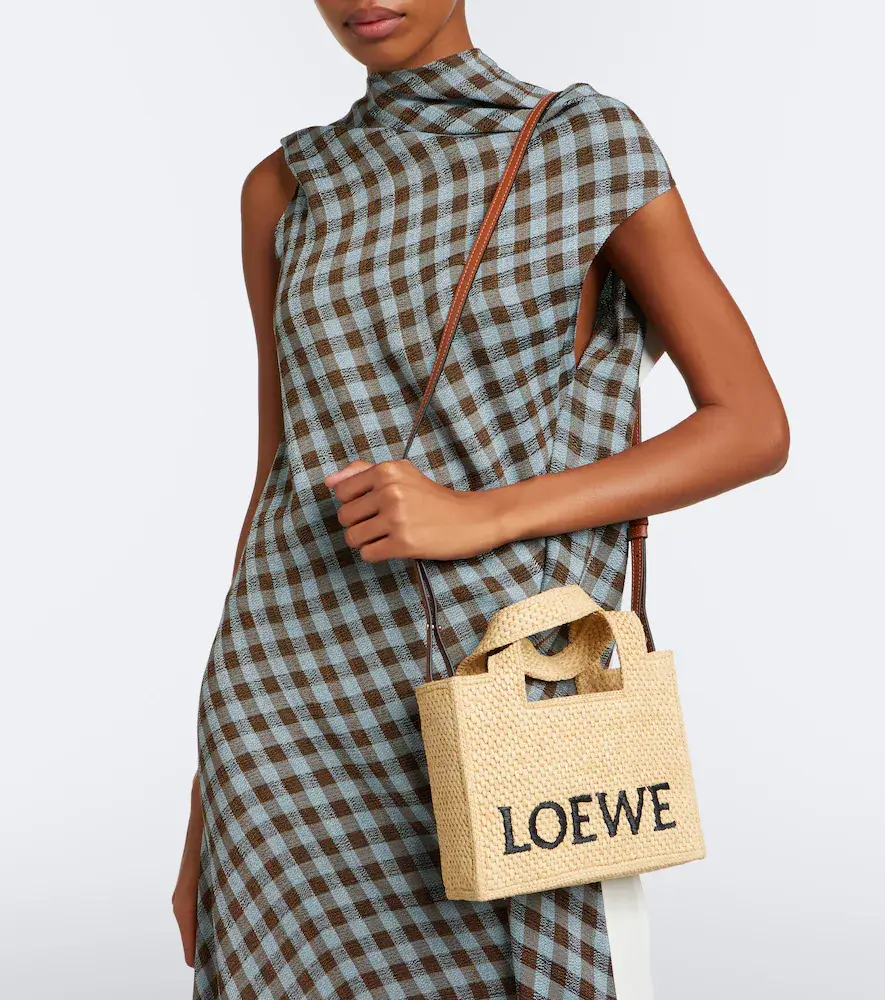 Loewe Logo Mini raffia top-handle bag | Thumbnail 7 Loewe Logo Mini raffia top-handle bag | Thumbnail 7