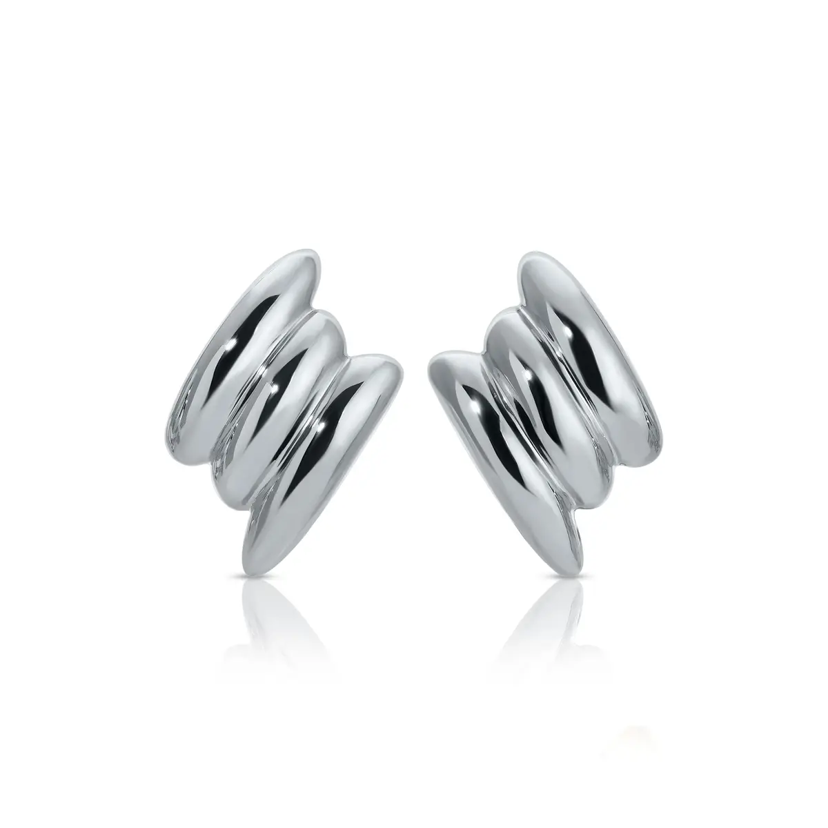 Anita Ko SMALL CLAIRE EARRINGS | Thumbnail 3 Anita Ko SMALL CLAIRE EARRINGS | Thumbnail 3