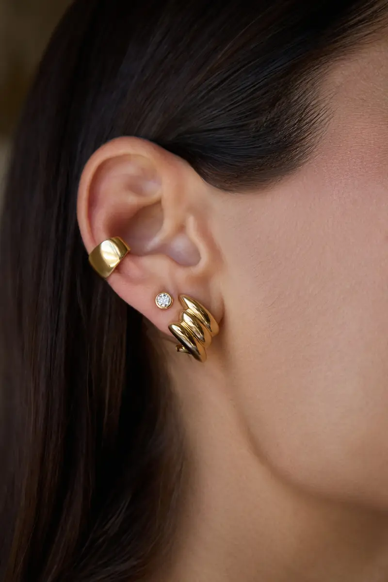Anita Ko SMALL CLAIRE EARRINGS | Thumbnail 4 Anita Ko SMALL CLAIRE EARRINGS | Thumbnail 4