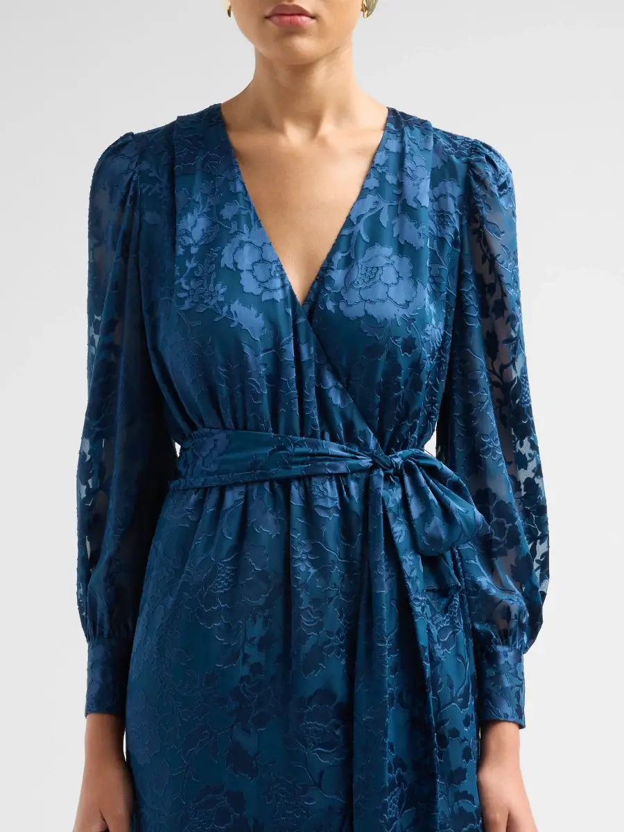 Generation Love Women's Ardelia Floral Jacquard Midi Dress | Thumbnail 5 Generation Love Women's Ardelia Floral Jacquard Midi Dress | Thumbnail 5
