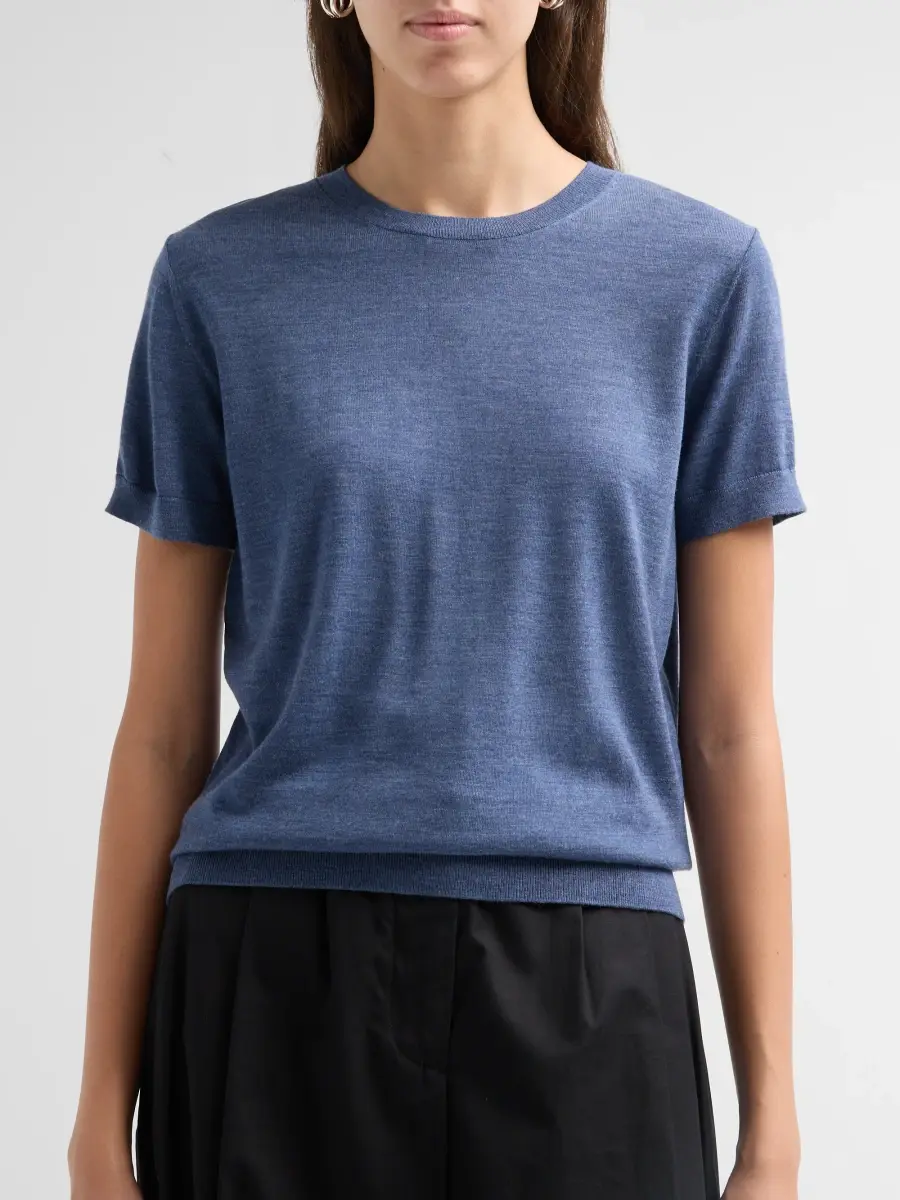 Theory Women's Basic Merino Wool T-Shirt | Thumbnail 5 Theory Women's Basic Merino Wool T-Shirt | Thumbnail 5