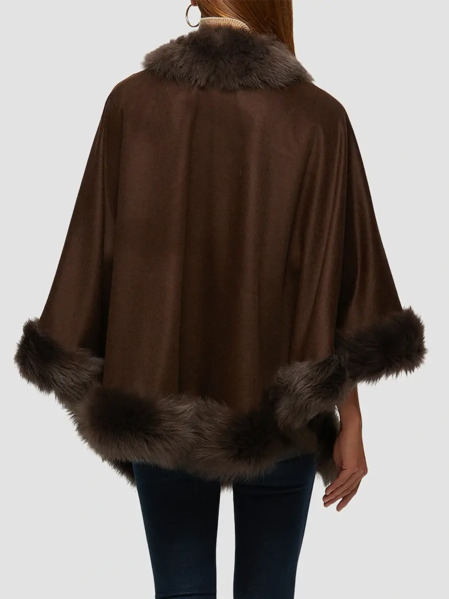 Gorski Women's Select Cashmere Capelet with Merinillo Shearling Lamb Trim | Thumbnail 4