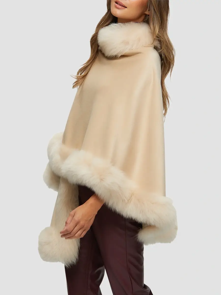 Gorski Women's Select Cashmere Capelet with Merinillo Shearling Lamb Trim | Thumbnail 3