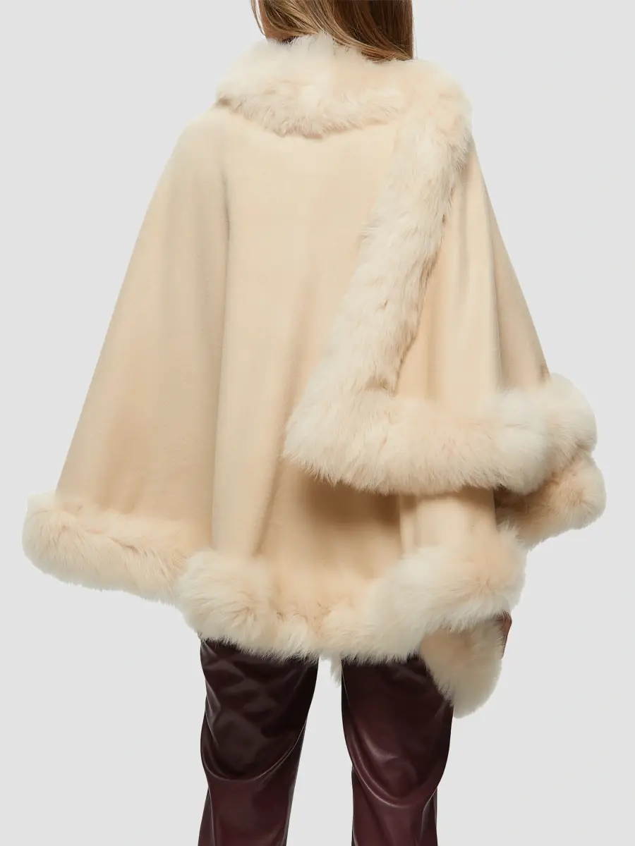 Gorski Women's Select Cashmere Capelet with Merinillo Shearling Lamb Trim | Thumbnail 4