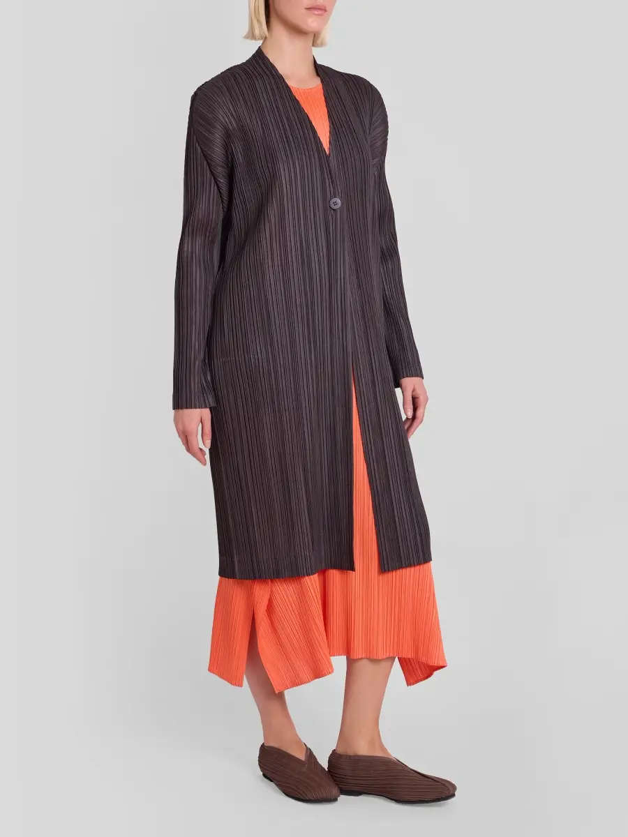 Pleats Please Issey Miyake Women's Pleats Single-Button Jacket | Thumbnail 4