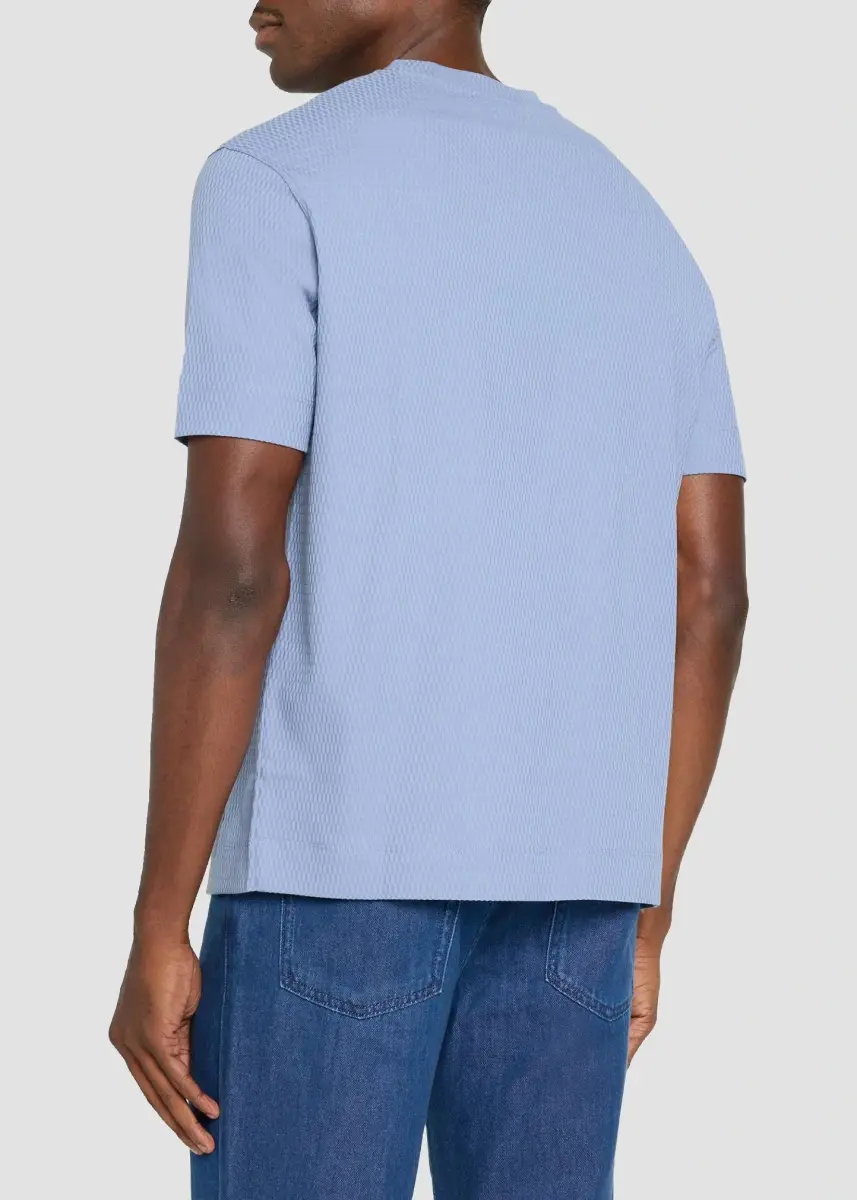Emporio Armani Men's Textured Oval Cotton Crewneck T-Shirt | Thumbnail 3 Emporio Armani Men's Textured Oval Cotton Crewneck T-Shirt | Thumbnail 3