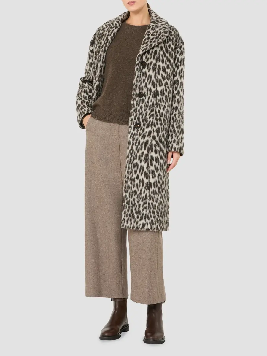 Max Mara Women's Yak Yarn Crew Neck Sweater | Thumbnail 2 Max Mara Women's Yak Yarn Crew Neck Sweater | Thumbnail 2