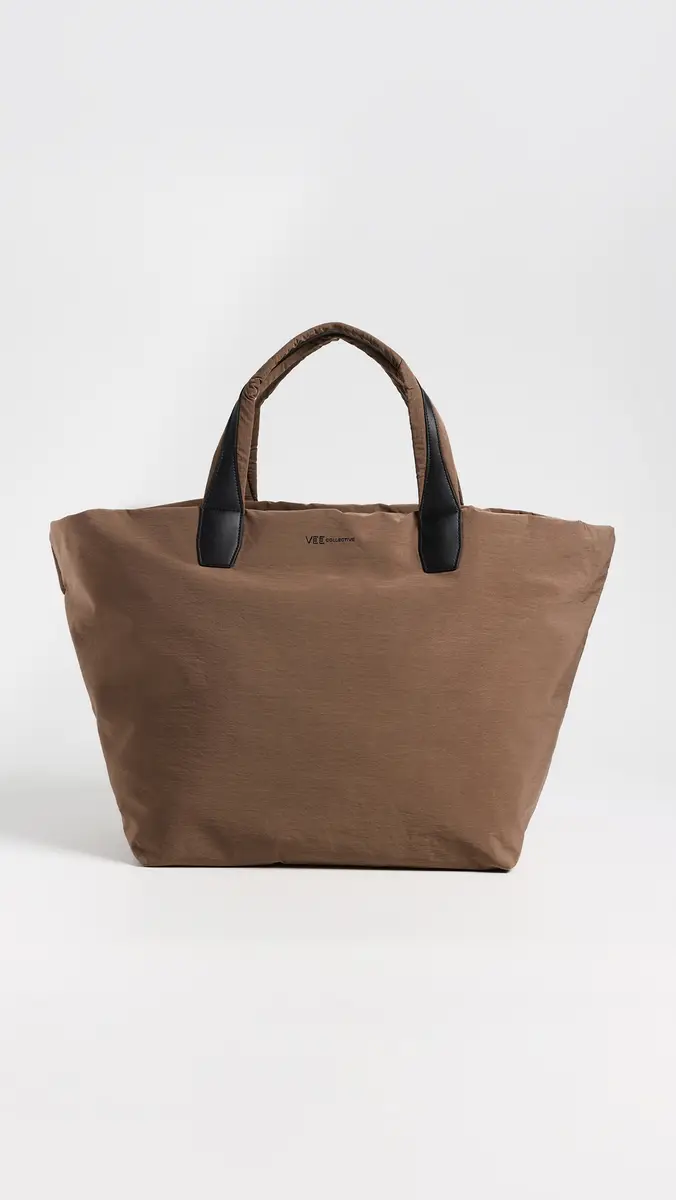 Vee Collective Essence Weekender Tote | Thumbnail 2 Vee Collective Essence Weekender Tote | Thumbnail 2