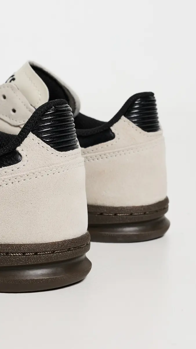 Asics Leggerezza ST Sneakers | Thumbnail 4