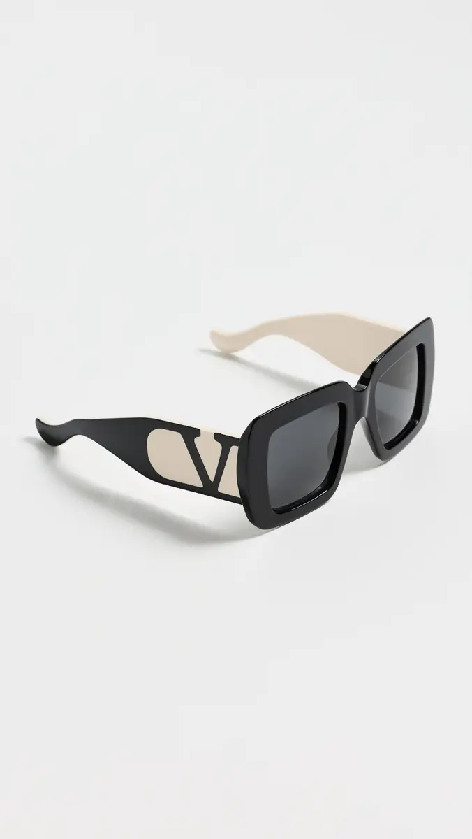 Valentino Square Sunglasses | Thumbnail 4 Valentino Square Sunglasses | Thumbnail 4