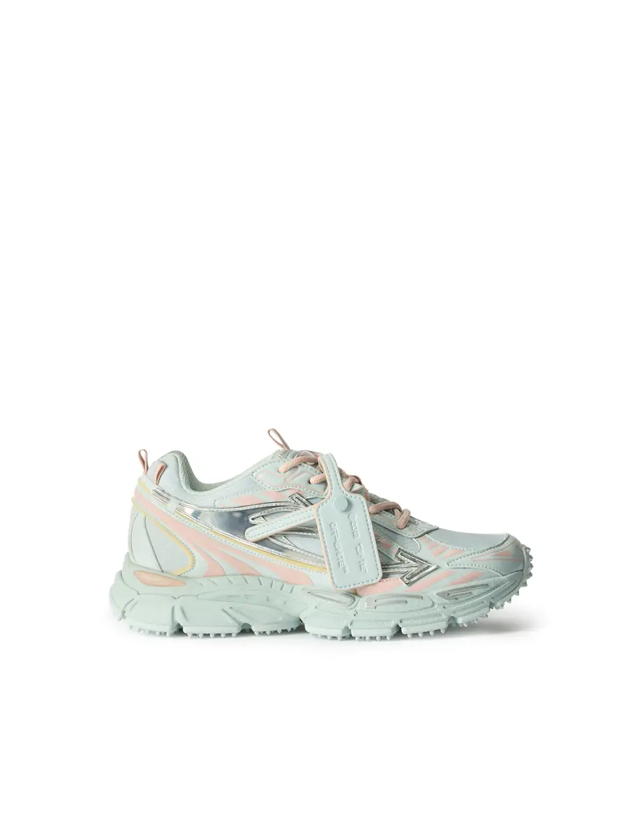 Be Right Back Sneakers Be Right Back Sneakers