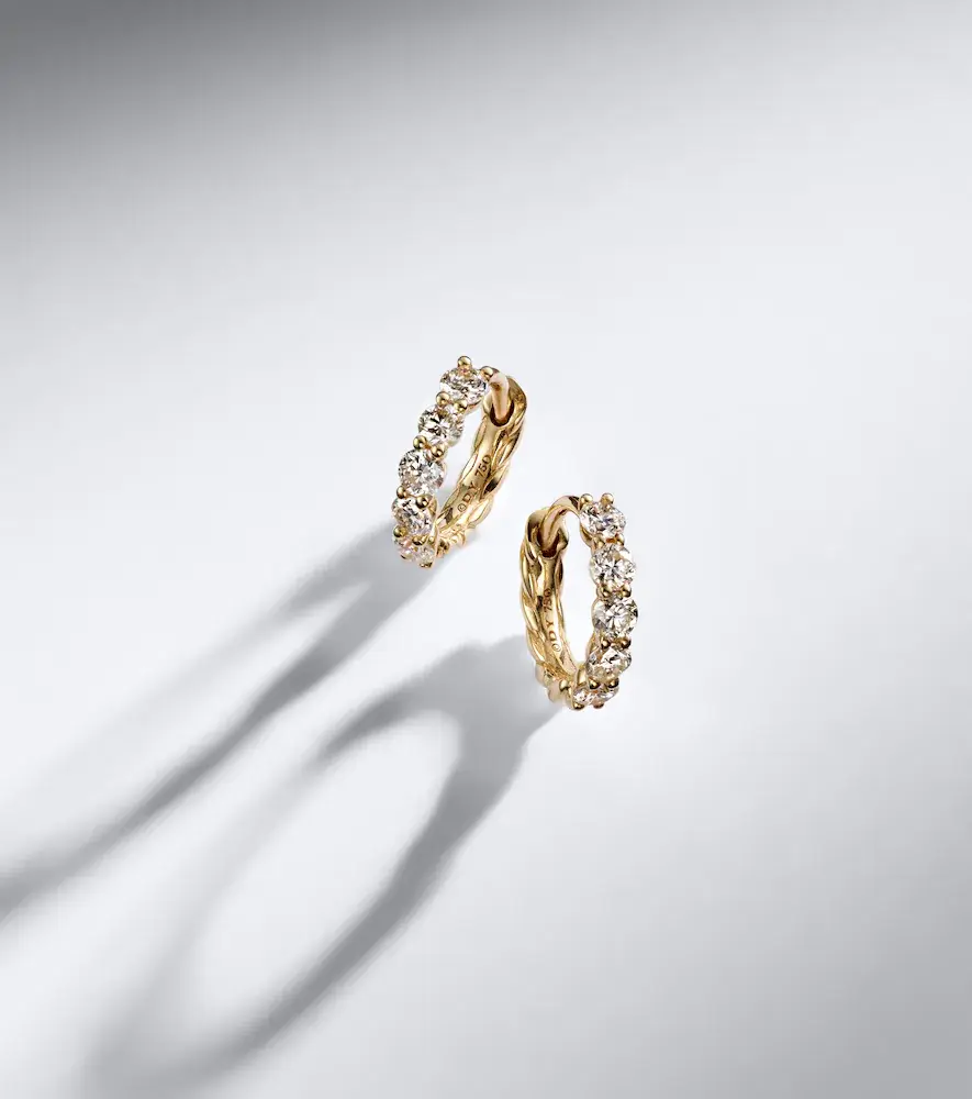 David Yurman Petite Pavé 18kt gold hoop earrings with diamonds | Thumbnail 5 David Yurman Petite Pavé 18kt gold hoop earrings with diamonds | Thumbnail 5