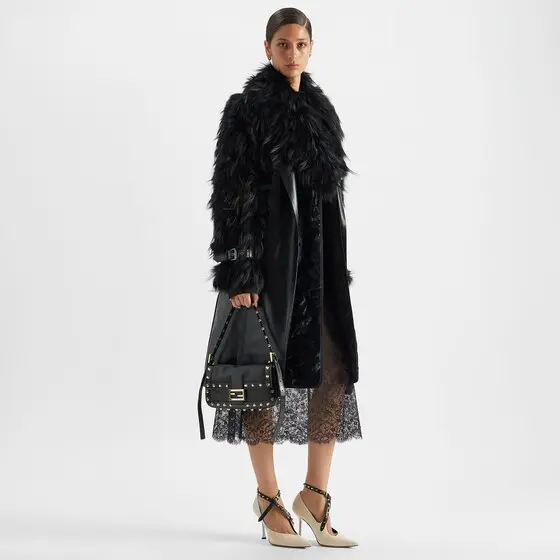 Fendi Baguette 26424 Nappa Leather Bag with Studs | Thumbnail 9 Fendi Baguette 26424 Nappa Leather Bag with Studs | Thumbnail 9