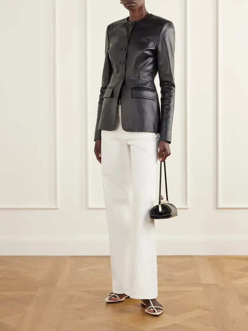 Jacquemus La Pochette Salon Leather Shoulder Bag | Thumbnail 3 Jacquemus La Pochette Salon Leather Shoulder Bag | Thumbnail 3