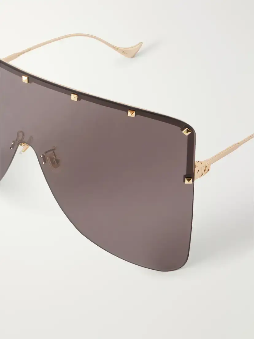 Valentino Eyewear Studded D-frame Gold-tone Sunglasses | Thumbnail 4 Valentino Eyewear Studded D-frame Gold-tone Sunglasses | Thumbnail 4