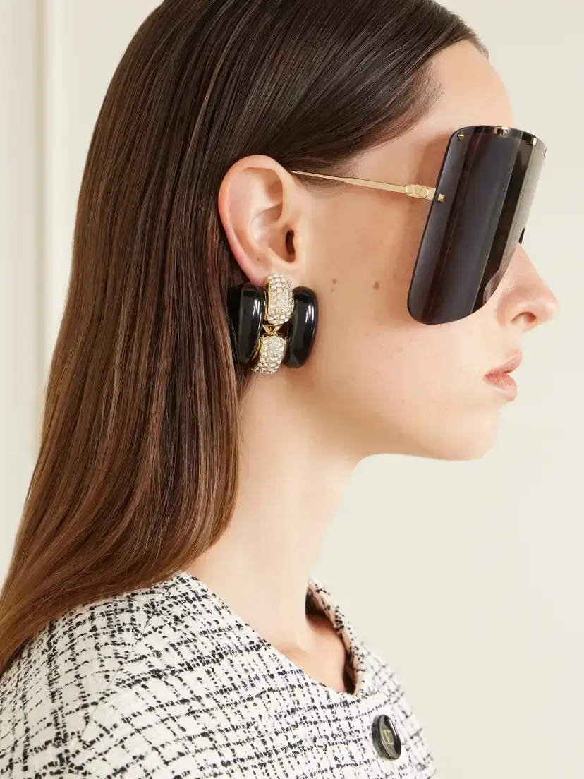 Valentino Eyewear Studded D-frame Gold-tone Sunglasses | Thumbnail 5 Valentino Eyewear Studded D-frame Gold-tone Sunglasses | Thumbnail 5