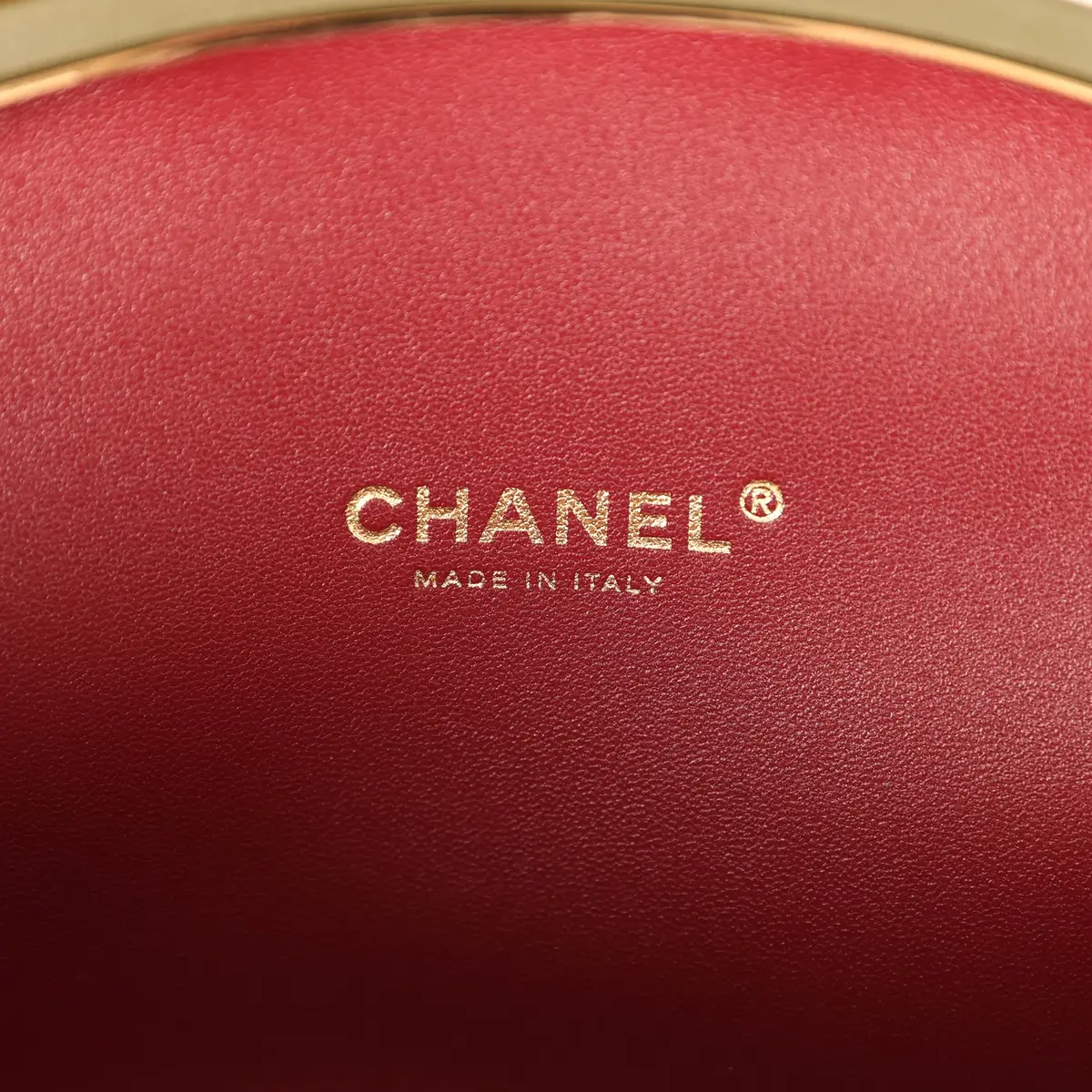 Chanel Chanel Half Moon Clutch Bag Khaki Croc Embossed Calfskin Gold Hardware | Thumbnail 7 Chanel Chanel Half Moon Clutch Bag Khaki Croc Embossed Calfskin Gold Hardware | Thumbnail 7