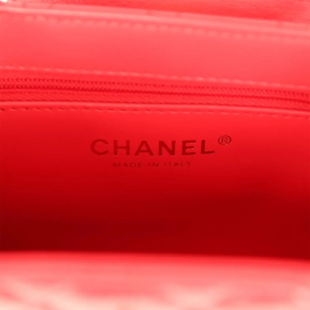 Chanel Chanel Small Kelly Shopper Dark Red Shiny Aged Calfskin Brushed Gold Hardware | Thumbnail 9 Chanel Chanel Small Kelly Shopper Dark Red Shiny Aged Calfskin Brushed Gold Hardware | Thumbnail 9