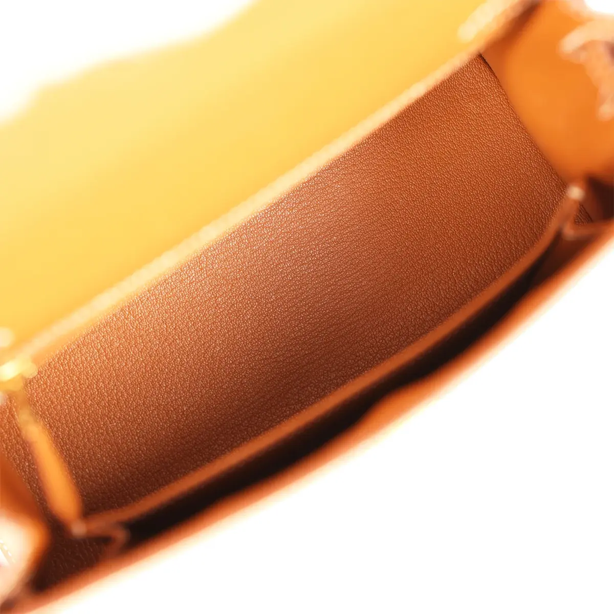 HERMÈS Pre-owned Hermes Kelly Sellier 25 Gold Epsom Gold Hardware | Thumbnail 8 HERMÈS Pre-owned Hermes Kelly Sellier 25 Gold Epsom Gold Hardware | Thumbnail 8