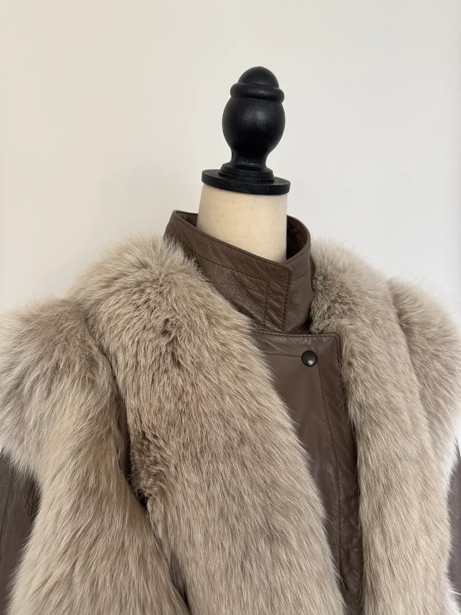 Jen Wonders Studio Leather and Silver Fox Jacket | Thumbnail 4