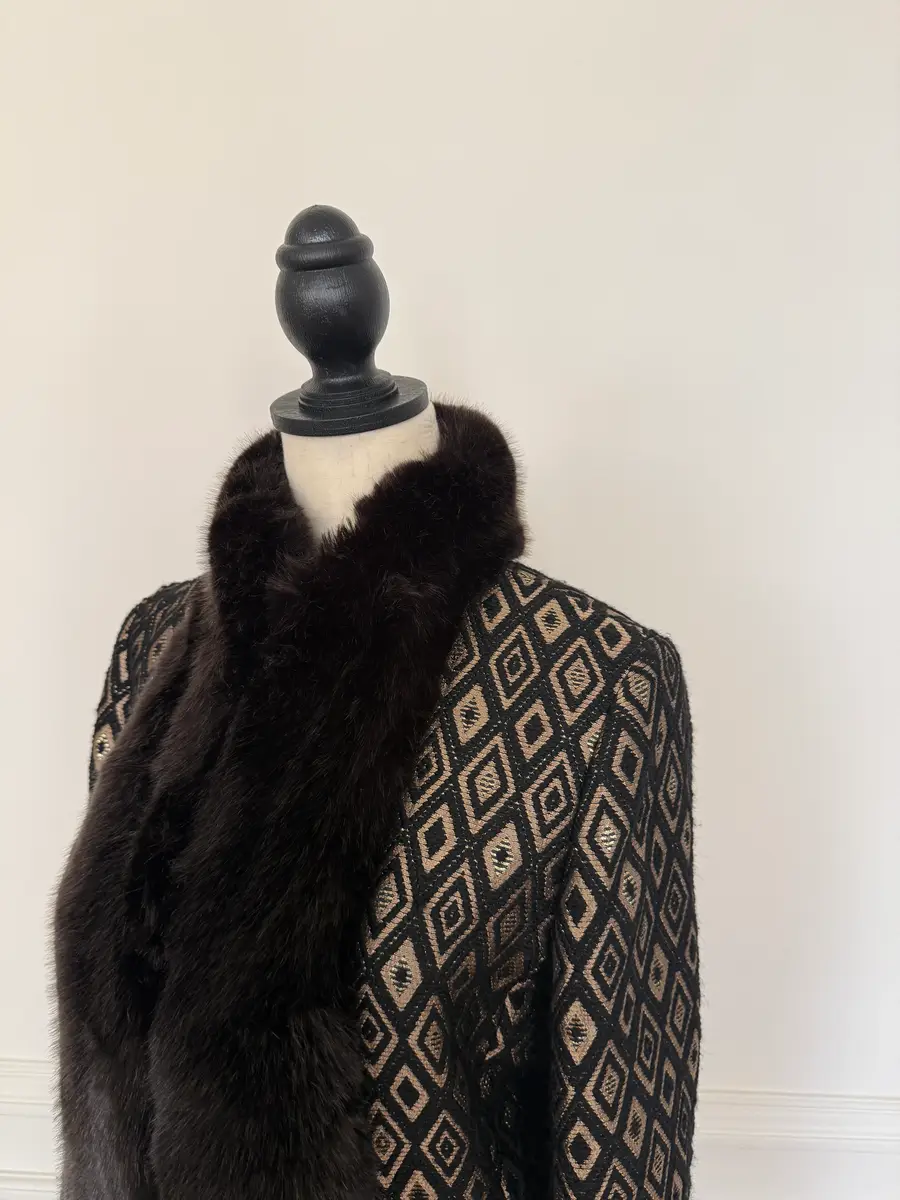 Jen Wonders Studio Long Brocade Coat | Thumbnail 7 Jen Wonders Studio Long Brocade Coat | Thumbnail 7