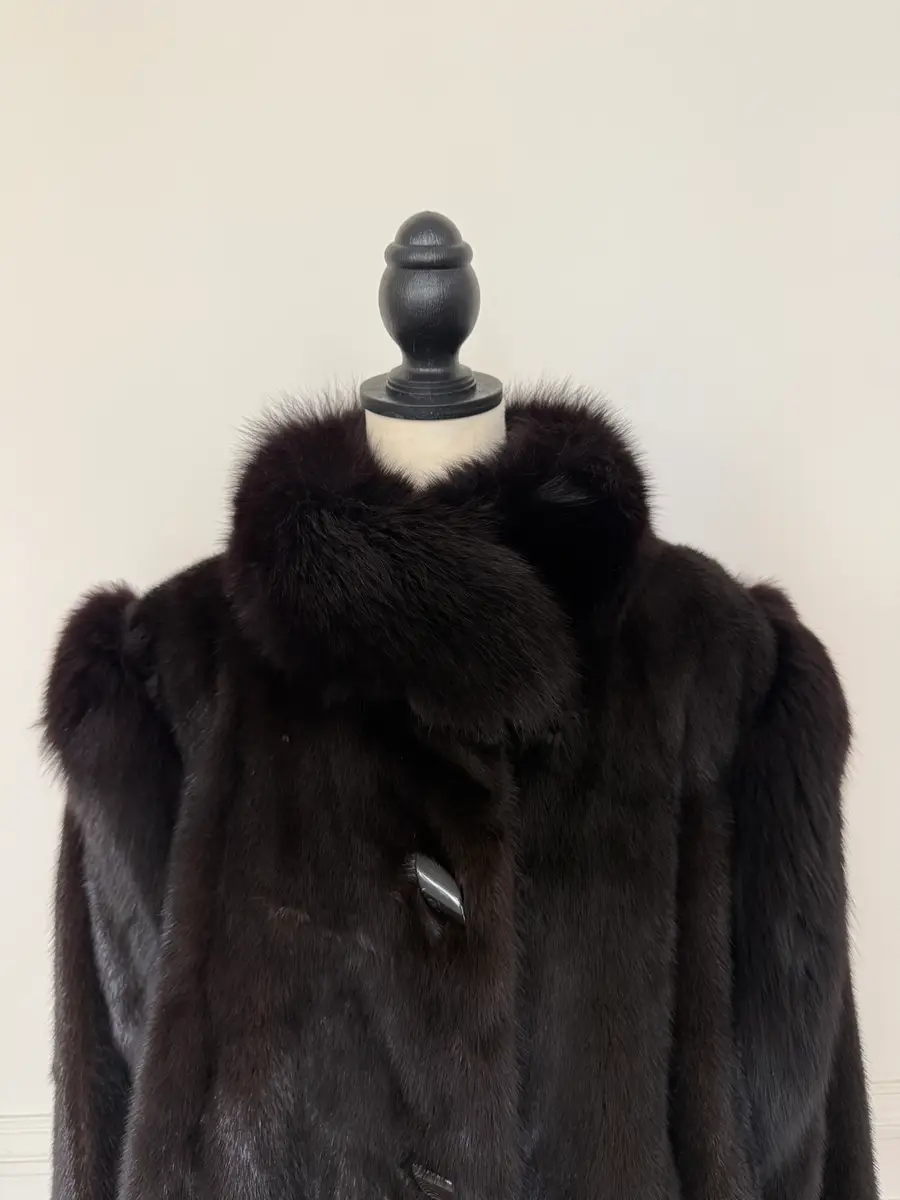 Jen Wonders Studio Mink Coat | Thumbnail 2