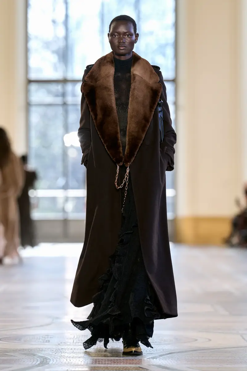 Gabriela Hearst Houstt Trench Coat in Chocolate Cashmere Corduroy | Thumbnail 2