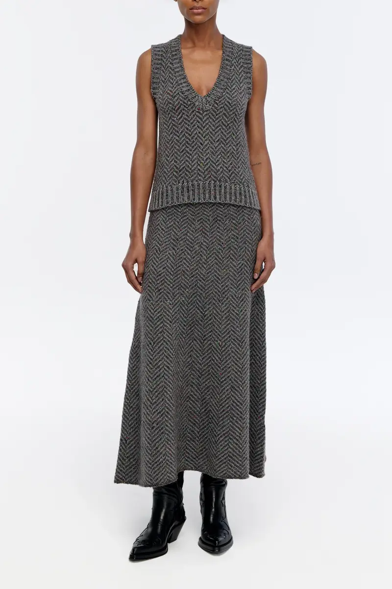 Gabriela Hearst Cresset Knit Vest in Charcoal Multi Cashmere Herringbone | Thumbnail 2 Gabriela Hearst Cresset Knit Vest in Charcoal Multi Cashmere Herringbone | Thumbnail 2