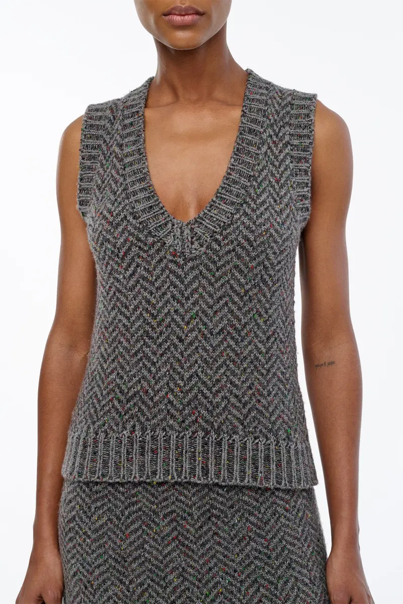Gabriela Hearst Cresset Knit Vest in Charcoal Multi Cashmere Herringbone | Thumbnail 5 Gabriela Hearst Cresset Knit Vest in Charcoal Multi Cashmere Herringbone | Thumbnail 5