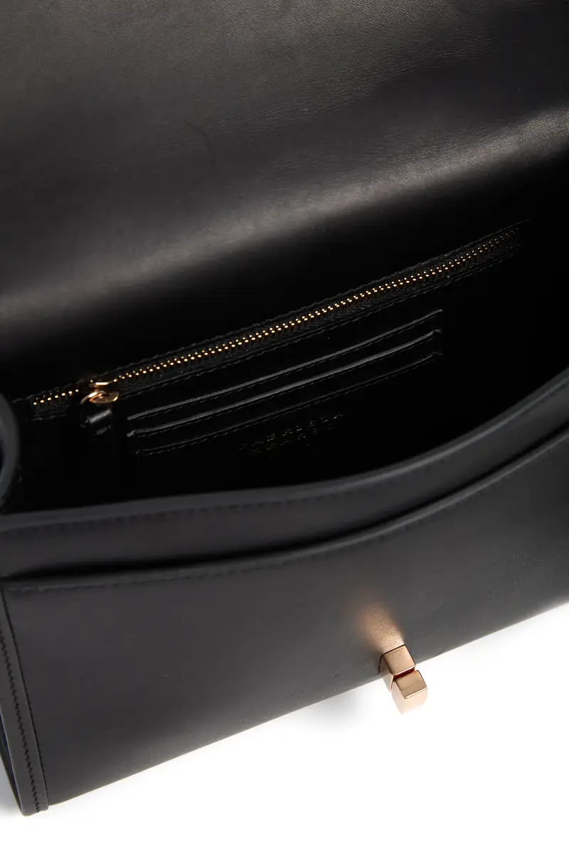 Gabriela Hearst Small Leonora Flap Bag in Black Leather | Thumbnail 3