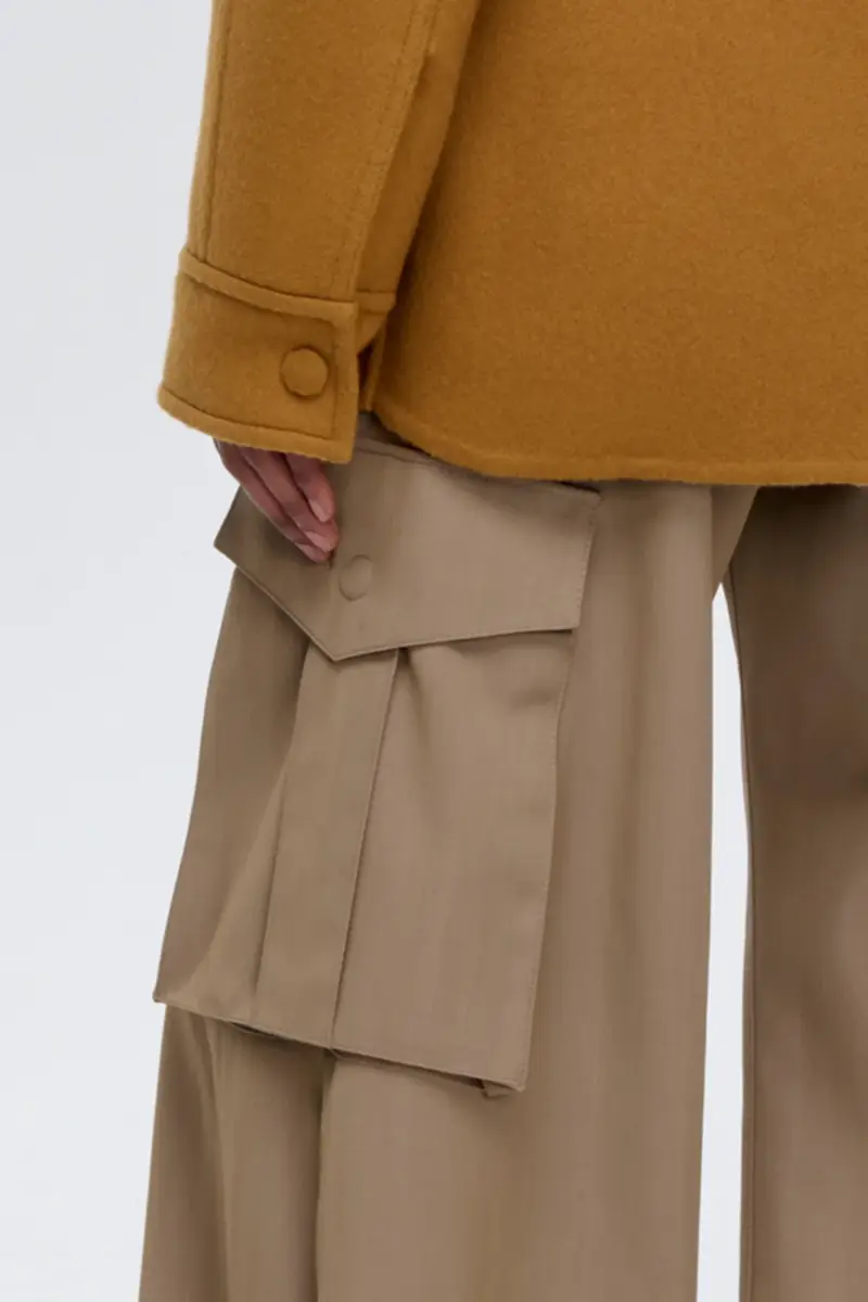 Gabriela Hearst Eos Barrel-leg Cargo Pant in Camel Cross-dyed Wool | Thumbnail 6 Gabriela Hearst Eos Barrel-leg Cargo Pant in Camel Cross-dyed Wool | Thumbnail 6