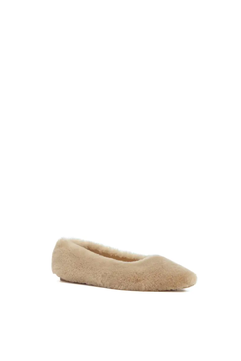 Gabriela Hearst Fleur Ballerina Flat Shoe in Champagne Shearling | Thumbnail 3