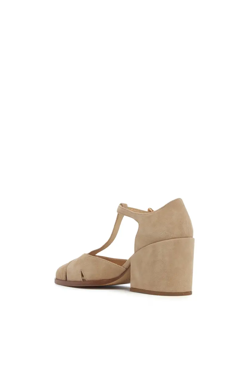 Gabriela Hearst Hawes T-Strap Heel in Camel Suede | Thumbnail 3