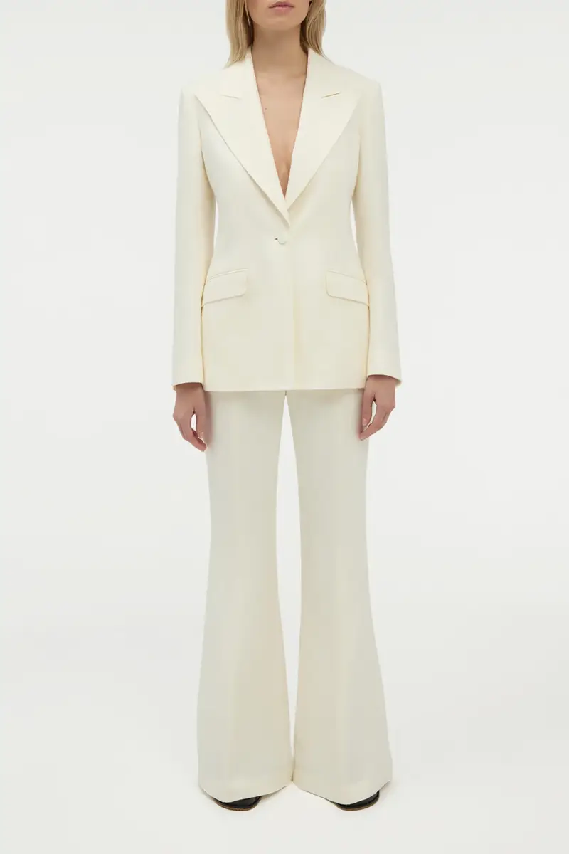Gabriela Hearst Leiva Blazer in Ivory Linen Twill | Thumbnail 4 Gabriela Hearst Leiva Blazer in Ivory Linen Twill | Thumbnail 4