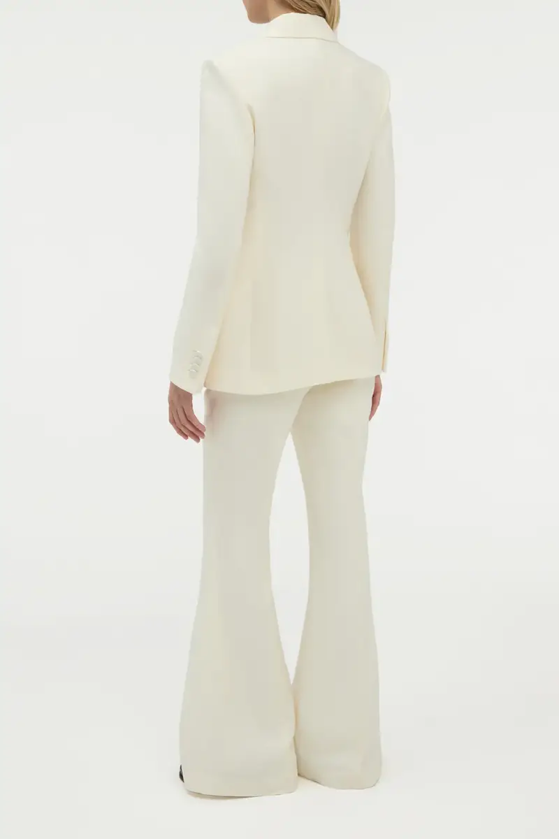 Gabriela Hearst Leiva Blazer in Ivory Linen Twill | Thumbnail 6 Gabriela Hearst Leiva Blazer in Ivory Linen Twill | Thumbnail 6