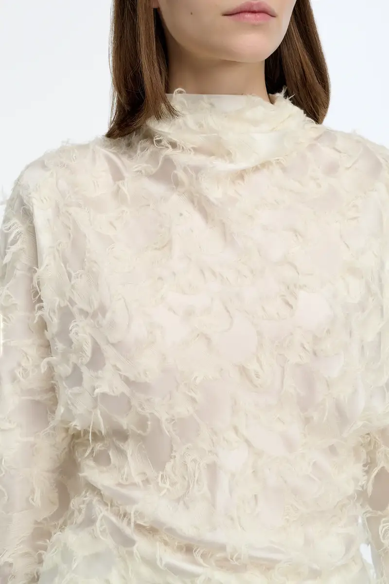 Gabriela Hearst Geraldine Top in Ivory Silk Wool Fil Coupé | Thumbnail 5 Gabriela Hearst Geraldine Top in Ivory Silk Wool Fil Coupé | Thumbnail 5