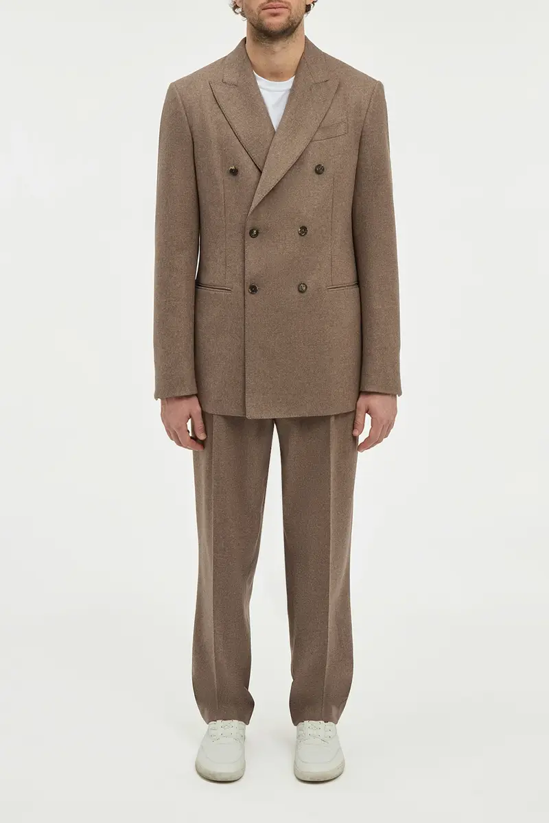 Gabriela Hearst Arthur Pleated Pant in Walnut Wool Cashmere Flannel | Thumbnail 3 Gabriela Hearst Arthur Pleated Pant in Walnut Wool Cashmere Flannel | Thumbnail 3
