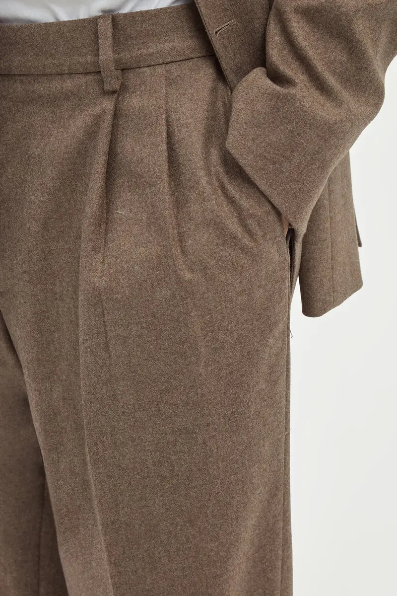 Gabriela Hearst Arthur Pleated Pant in Walnut Wool Cashmere Flannel | Thumbnail 6 Gabriela Hearst Arthur Pleated Pant in Walnut Wool Cashmere Flannel | Thumbnail 6