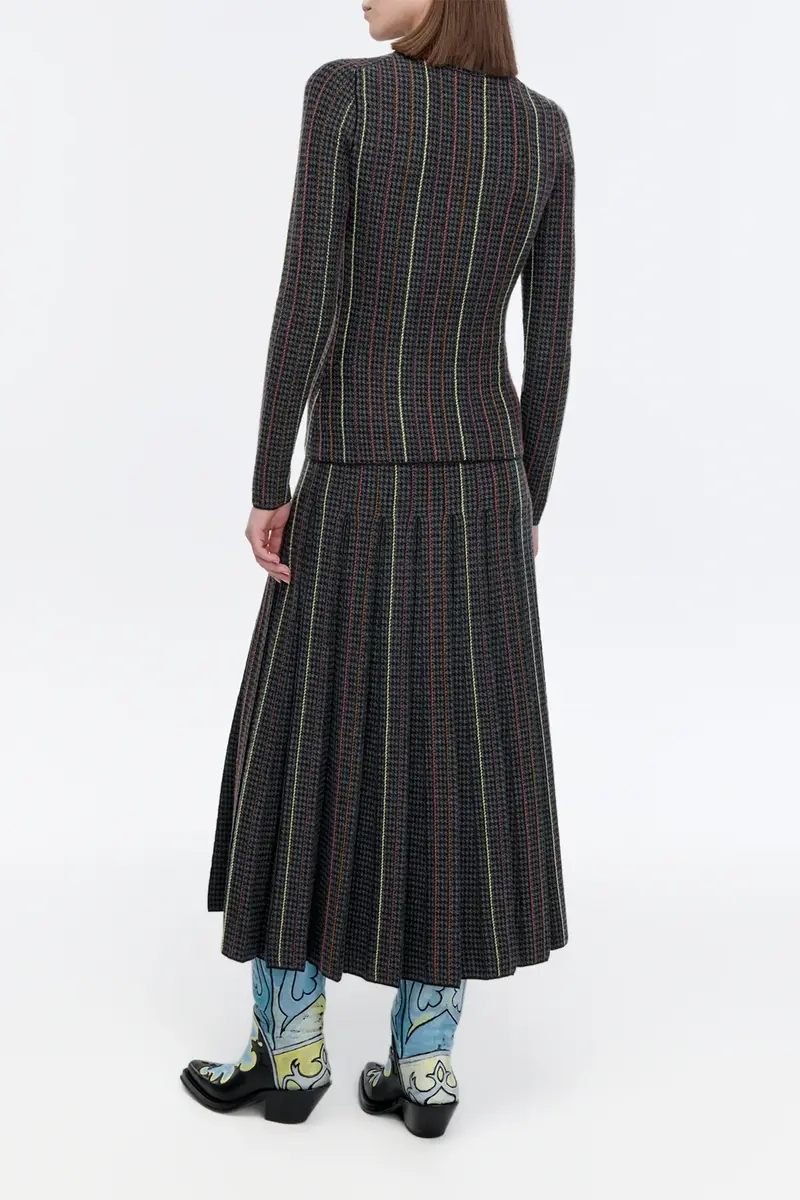 Gabriela Hearst Prism Knit Skirt in Charcoal Multi Cashmere Silk Houndstooth | Thumbnail 5 Gabriela Hearst Prism Knit Skirt in Charcoal Multi Cashmere Silk Houndstooth | Thumbnail 5