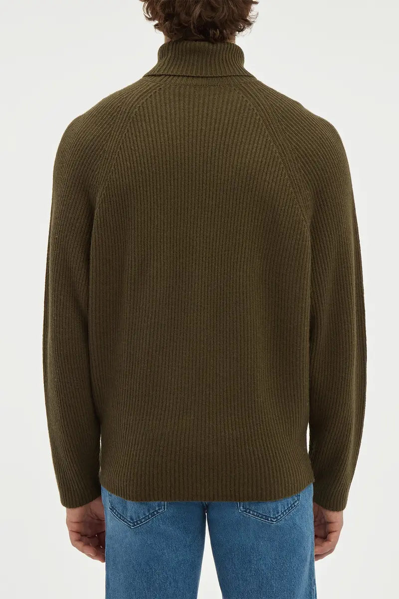 Gabriela Hearst Wigman Knit Turtleneck Sweater in Olive Cashmere | Thumbnail 4 Gabriela Hearst Wigman Knit Turtleneck Sweater in Olive Cashmere | Thumbnail 4