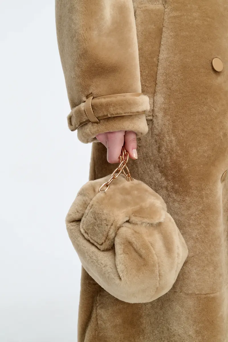 Gabriela Hearst Soft Demi Clutch with Chain in Champagne Shearling | Thumbnail 2 Gabriela Hearst Soft Demi Clutch with Chain in Champagne Shearling | Thumbnail 2