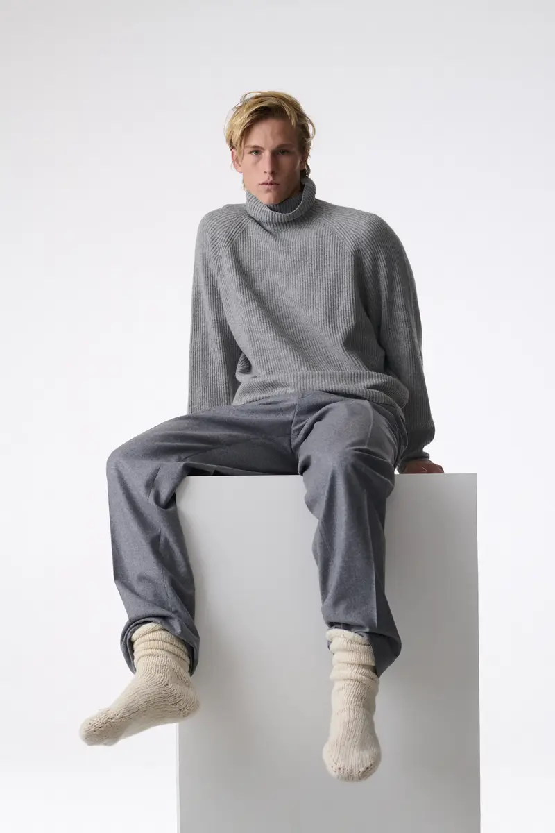 Gabriela Hearst Wigman Knit Turtleneck Sweater in Heather Grey Cashmere | Thumbnail 2 Gabriela Hearst Wigman Knit Turtleneck Sweater in Heather Grey Cashmere | Thumbnail 2