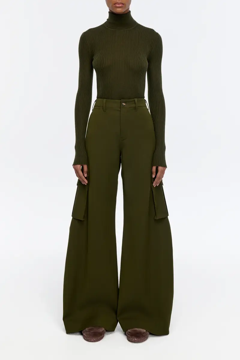 Gabriela Hearst Peppe Knit Turtleneck Sweater in Deep Olive Cashmere | Thumbnail 2 Gabriela Hearst Peppe Knit Turtleneck Sweater in Deep Olive Cashmere | Thumbnail 2
