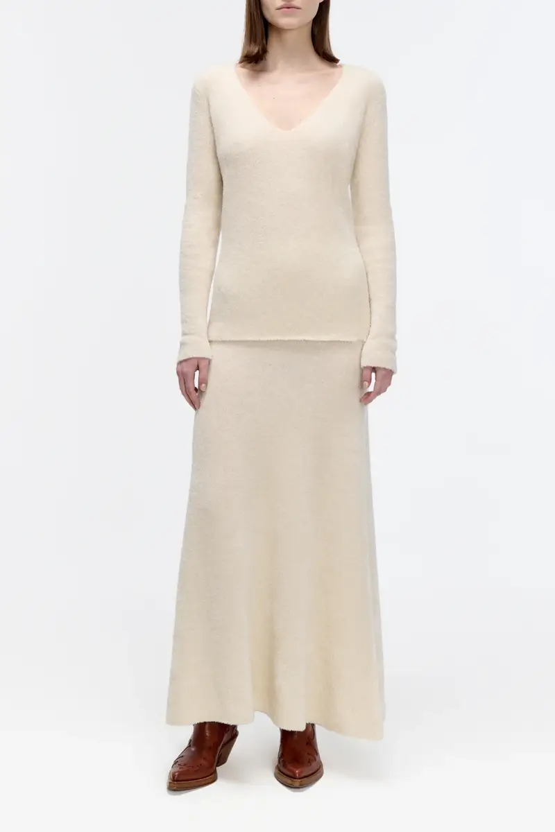 Gabriela Hearst Ward Knit V-Neck Sweater in Ivory Silk | Thumbnail 2 Gabriela Hearst Ward Knit V-Neck Sweater in Ivory Silk | Thumbnail 2