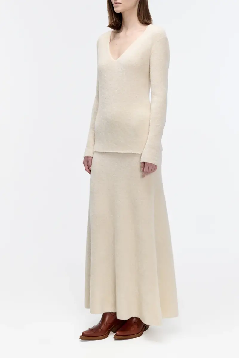 Gabriela Hearst Ward Knit V-Neck Sweater in Ivory Silk | Thumbnail 3 Gabriela Hearst Ward Knit V-Neck Sweater in Ivory Silk | Thumbnail 3