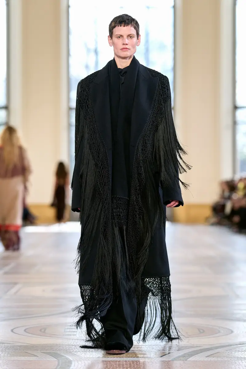 Gabriela Hearst Mcaffrey Fringe Coat in Black Double-face Recycled Cashmere with Silk Macrame | Thumbnail 2 Gabriela Hearst Mcaffrey Fringe Coat in Black Double-face Recycled Cashmere with Silk Macrame | Thumbnail 2