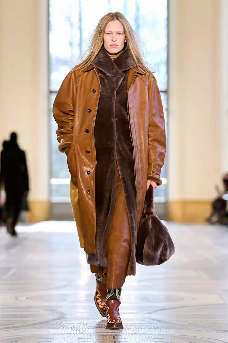 Gabriela Hearst Smith Raw Cut Coat Liner in Mocha Shearling | Thumbnail 2 Gabriela Hearst Smith Raw Cut Coat Liner in Mocha Shearling | Thumbnail 2