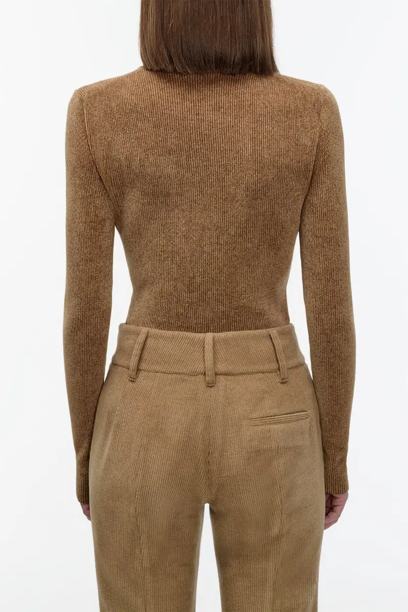Gabriela Hearst Regent Knit Sweater in Camel Silk | Thumbnail 4 Gabriela Hearst Regent Knit Sweater in Camel Silk | Thumbnail 4