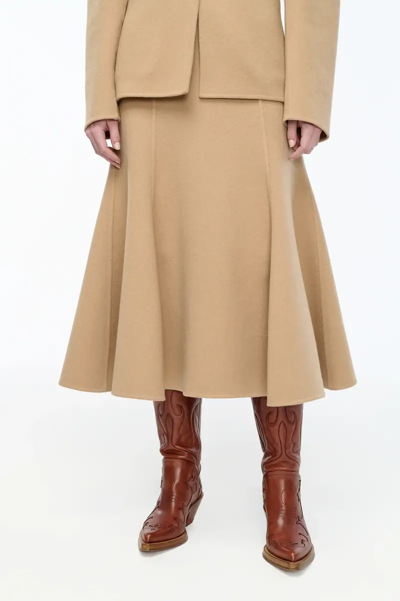 Gabriela Hearst Patterson Skirt in Camel Double-face Recycled Cashmere | Thumbnail 5