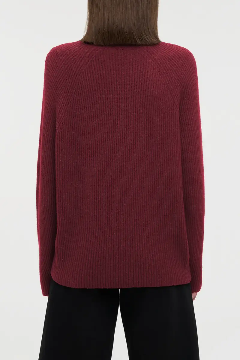 Gabriela Hearst Wigman Knit Turtleneck Sweater in Bordeaux Cashmere | Thumbnail 4 Gabriela Hearst Wigman Knit Turtleneck Sweater in Bordeaux Cashmere | Thumbnail 4